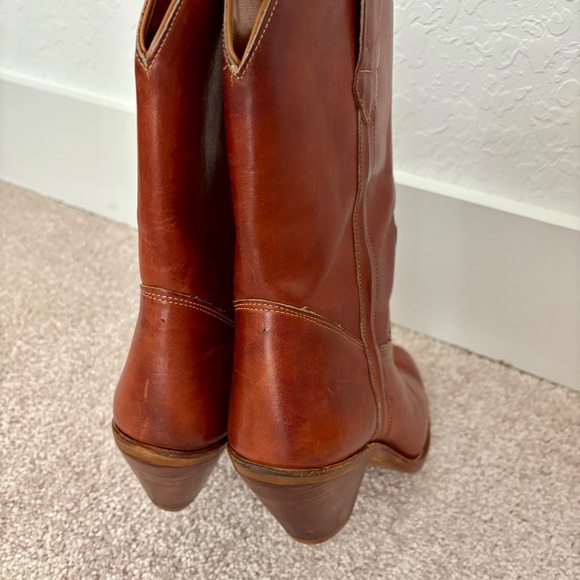Cobbies Women's Brown Leather Cowboy Boots - Picture 4 of 5